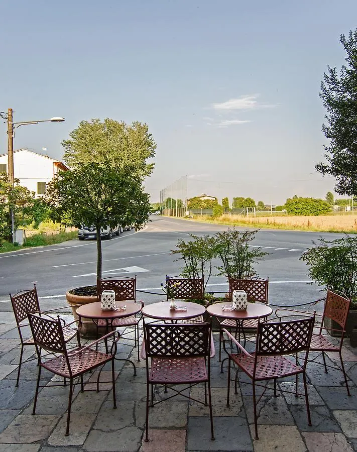 Tuscan Sun Holiday Apartments Lukka